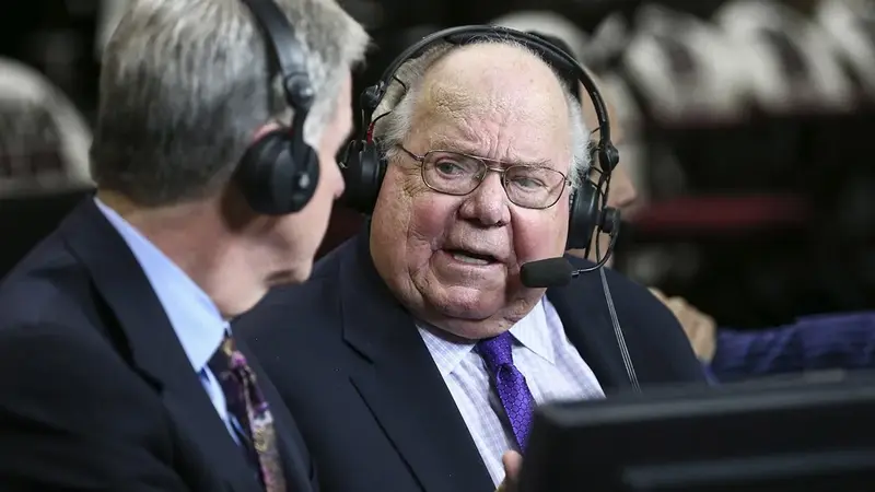 verne lundquist net worth